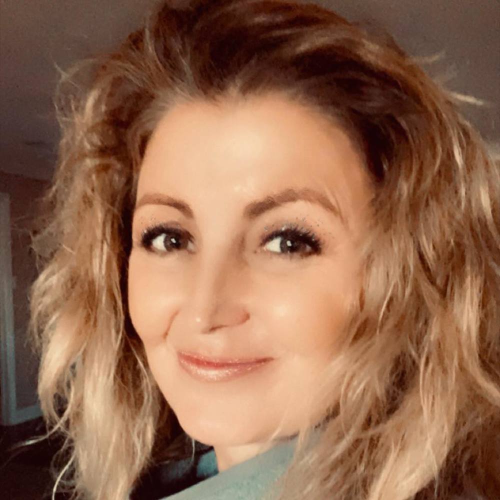 Meet your Posher, Annette